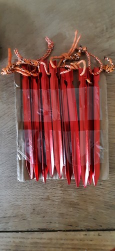 Tent groundhogs stakes pegs - tent,